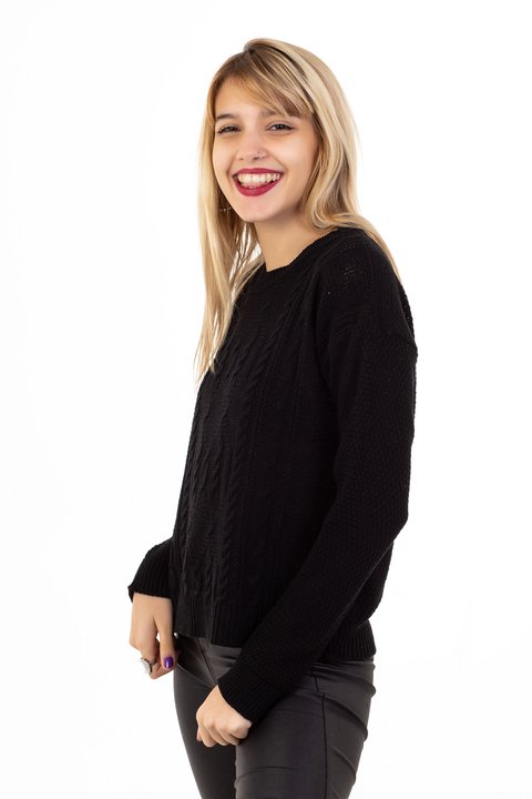 SWEATER TRENZADO NEGRO